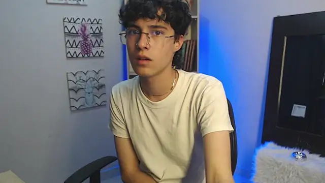 Jeam hot online show from 9, 1, 2025