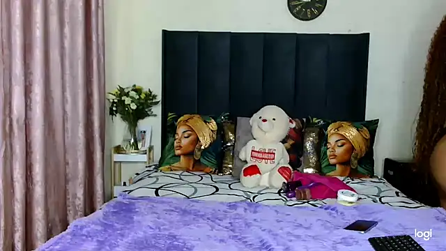 quenliyasa online show from 3, 12, 2025