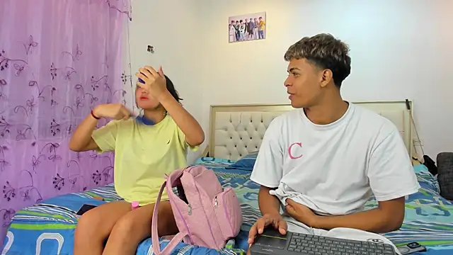 Snapshot of dafnezahiraa_ chatting on 1, 3, 2025 dafnezahiraa  online show from 1, 3, 2025