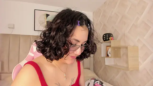 Haru Bonny online show from 13, 4, 2026