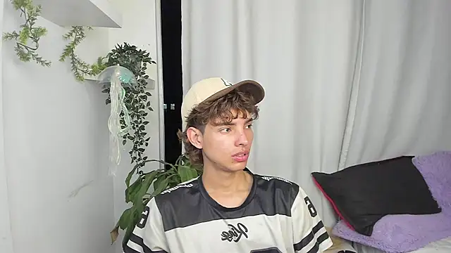 Snapshot of santy-kitty chatting on 11, 1, 2026 santy-kitty online show from 11, 1, 2026