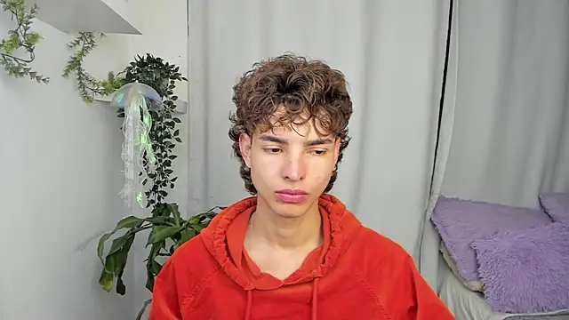 Snapshot of santy-kitty chatting on 12, 1, 2026 santy-kitty online show from 12, 1, 2026