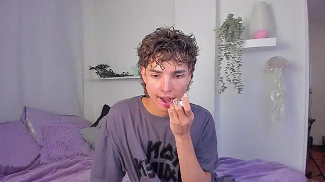 Snapshot of santy-kitty chatting on 18, 1, 2026 santy-kitty online show from 18, 1, 2026