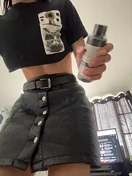 EemaHaruki online show from 10, 12, 2024