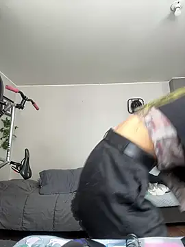 EemaHaruki online show from 7, 2, 2025