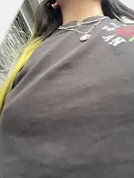 EemaHaruki online show from 17, 2, 2025