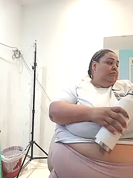 Alisson am online show from 28, 9, 2025