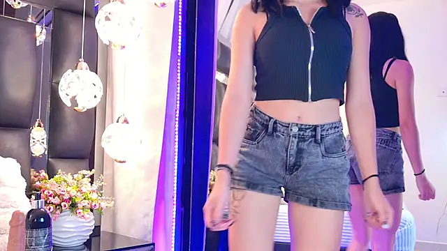 AlliciaKim online show from 21, 2, 2025