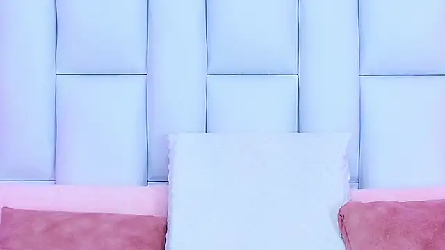 AlliciaKim online show from 2, 3, 2025