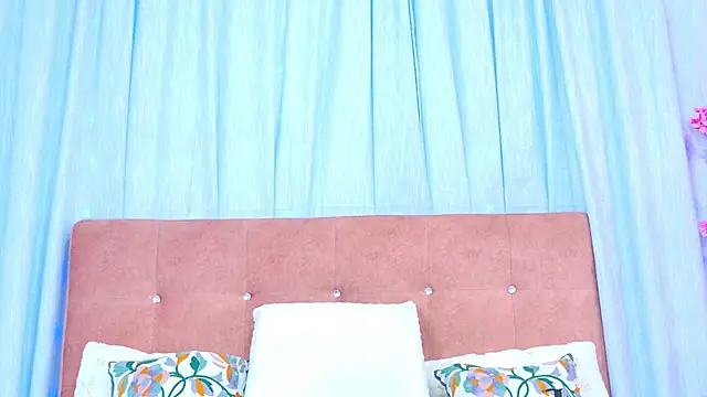 AlliciaKim online show from 13, 11, 2025