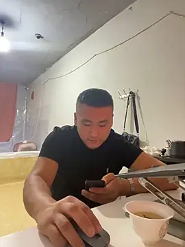 Snapshot of ShaoZian_1 chatting on 6, 10, 2025 ShaoZian 1 online show from 6, 10, 2025