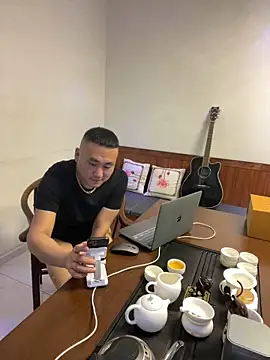 Snapshot of ShaoZian_1 chatting on 2, 11, 2025 ShaoZian 1 online show from 2, 11, 2025