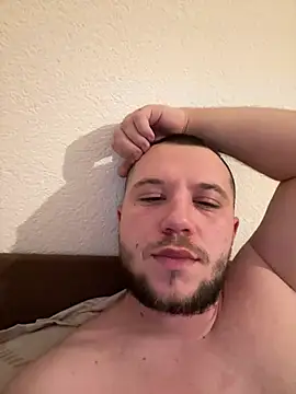 Snapshot of klydick chatting on 23, 12, 2024 klydick online show from 23, 12, 2024
