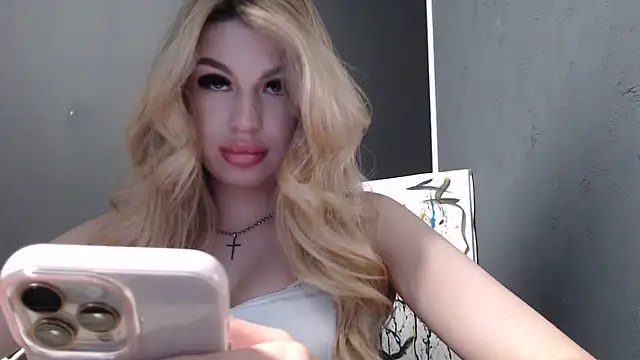 Snapshot of Your_Jessy chatting on 19, 6, 2026 Your Jessy online show from 19, 6, 2026