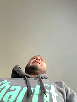 Snapshot of elamante03 chatting on 5, 12, 2024 elamante03 online show from 5, 12, 2024