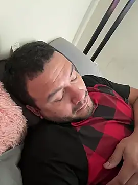 Snapshot of elamante03 chatting on 13, 1, 2025 elamante03 online show from 13, 1, 2025