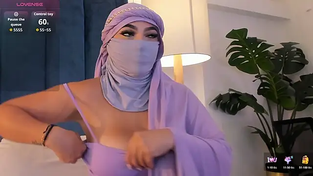 Snapshot of _malih_ chatting on 30, 10, 2025 malih online show from 30, 10, 2025