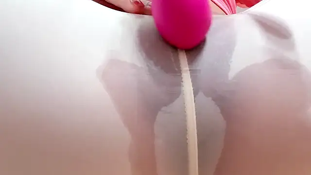 UUKiss  online show from 20, 3, 2025