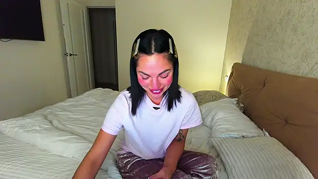 Snapshot of AddictedSabi chatting on 27, 2, 2025 AddictedSabi online show from 27, 2, 2025