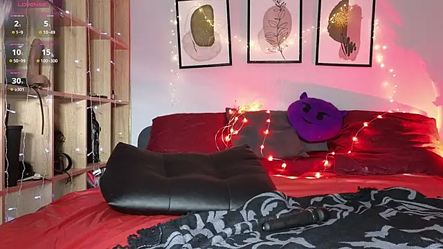 Snapshot of Devil_s_bride chatting on 27, 9, 2025 Devil s bride online show from 27, 9, 2025