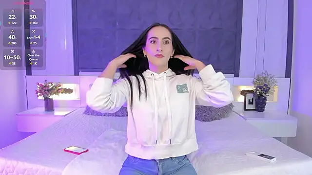 SaraGomez1 online show from 7, 2, 2026