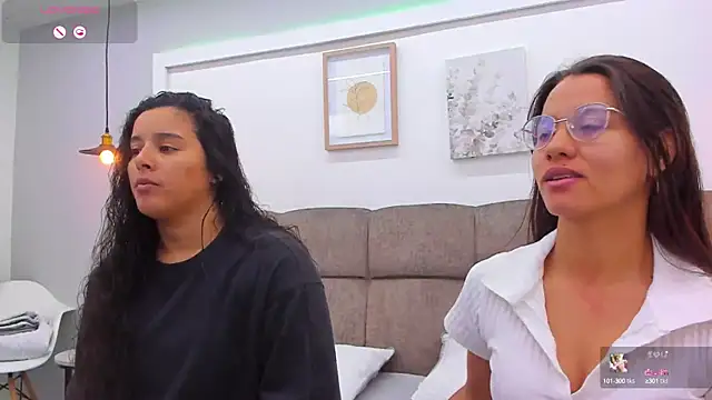 Dilan y Mia online show from 13, 2, 2025