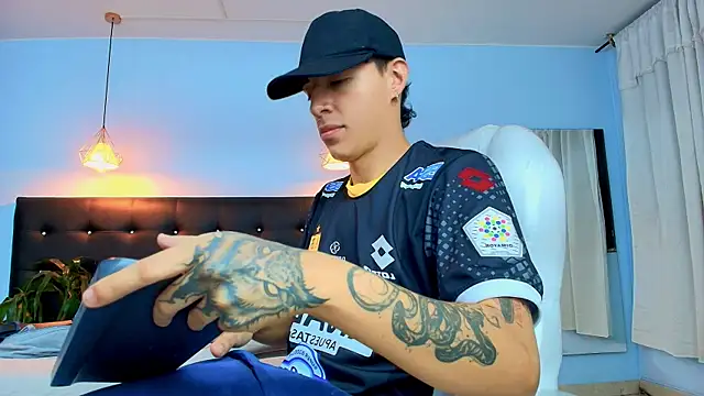 Lobo 17  online show from 19, 3, 2025