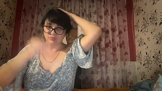 Snapshot of StellarTeam chatting on 15, 10, 2025 StellarTeam online show from 15, 10, 2025