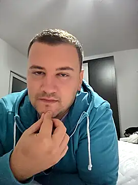 Snapshot of KarlosCarutox chatting on 17, 9, 2025 KarlosCarutox online show from 17, 9, 2025