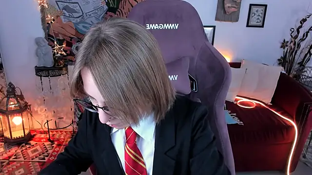 Snapshot of AphexQueen chatting on 20, 1, 2025 AphexQueen online show from 20, 1, 2025