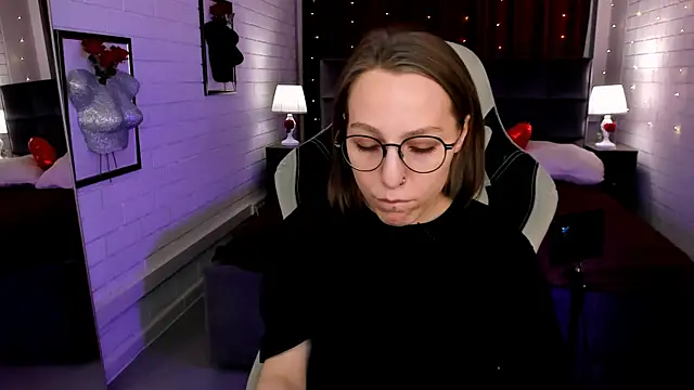 AphexQueen online show from 21, 3, 2025