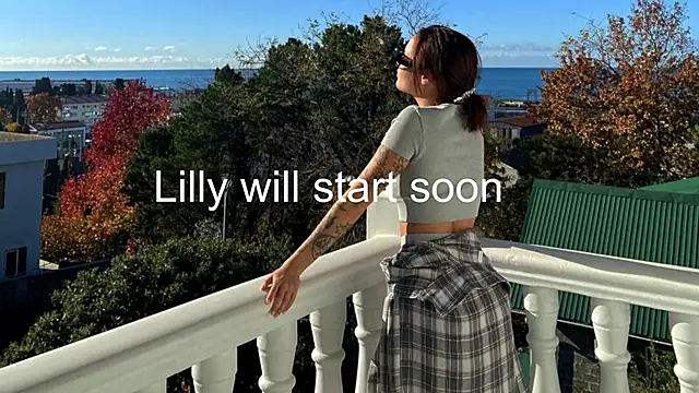 EsmaCrumbley online show from 21, 1, 2025