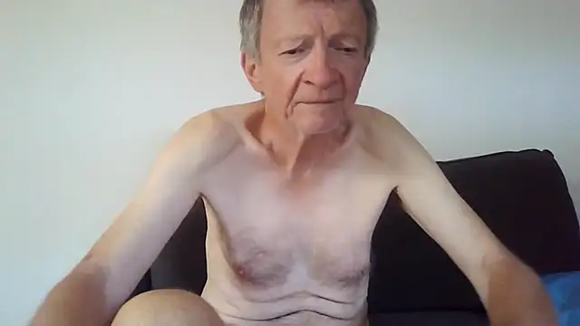 naturiste974 online show from 23, 12, 2025