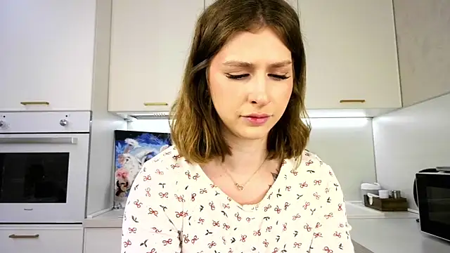 Scarlett Florence online show from 27, 1, 2025