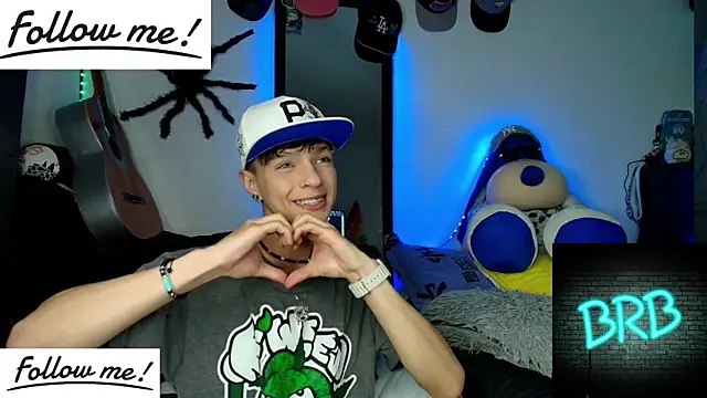 Snapshot of twink_sebas_ chatting on 27, 12, 2024 twink sebas online show from 27, 12, 2024