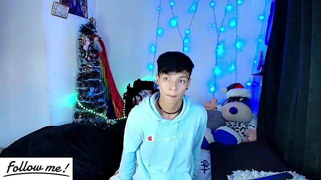 Snapshot of twink_sebas_ chatting on 31, 12, 2024 twink sebas online show from 31, 12, 2024