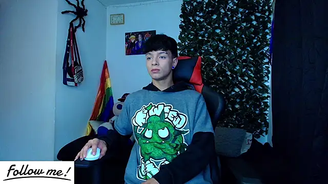 Snapshot of twink_sebas_ chatting on 17, 1, 2025 twink sebas online show from 17, 1, 2025