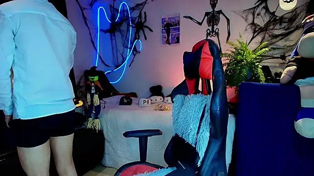 Snapshot of twink_sebas_ chatting on 31, 10, 2025 twink sebas online show from 31, 10, 2025