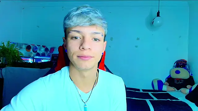 Snapshot of twink_sebas_ chatting on 29, 11, 2025 twink sebas online show from 29, 11, 2025