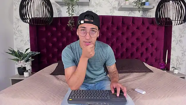 Andy Joy  online show from 19, 2, 2026