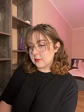 cinnabon  online show from 4, 2, 2025