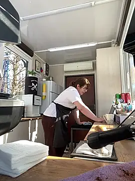 cinnabon  online show from 2, 3, 2025