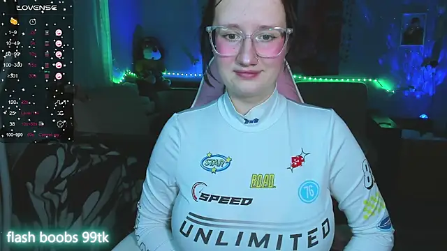 Snapshot of KrisTyBooBsin chatting on 7, 1, 2025 KrisTyBooBsin online show from 7, 1, 2025