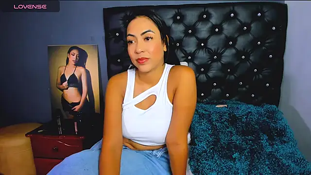 Snapshot of catalinamuss_ chatting on 15, 7, 2026 catalinamuss online show from 15, 7, 2026