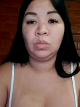Snapshot of Chantal_lopez chatting on 12, 12, 2024 Chantal lopez online show from 12, 12, 2024