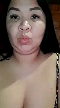 Snapshot of Chantal_lopez chatting on 4, 1, 2025 Chantal lopez online show from 4, 1, 2025