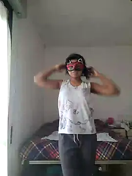 Bella Luna18 online show from 15, 3, 2025