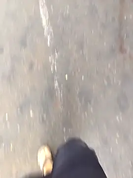 Ishan003 online show from 21, 9, 2025