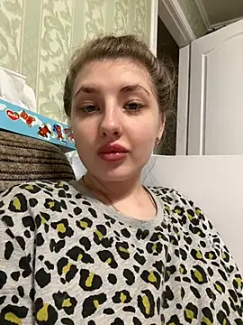 Snapshot of sexyy_girl_ chatting on 4, 1, 2025 sexyy girl online show from 4, 1, 2025