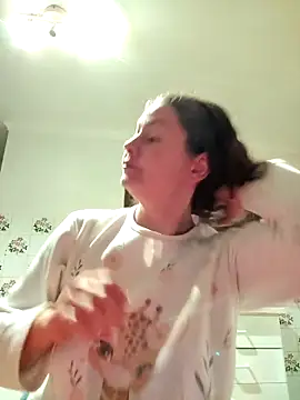 Snapshot of RamyLove36 chatting on 6, 3, 2026 RamyLove36 online show from 6, 3, 2026